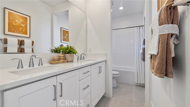 Detail Gallery Image 11 of 18 For 110 Seep, Irvine,  CA 92618 - 4 Beds | 3/2 Baths