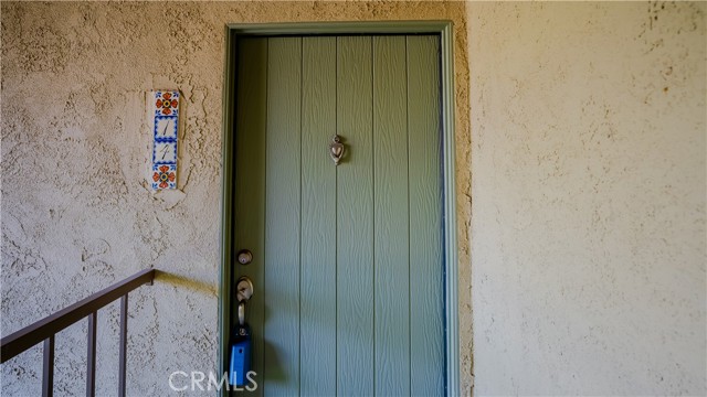 Detail Gallery Image 10 of 10 For 1345 Cabrillo Park Dr #B14,  Santa Ana,  CA 92701 - 1 Beds | 1 Baths