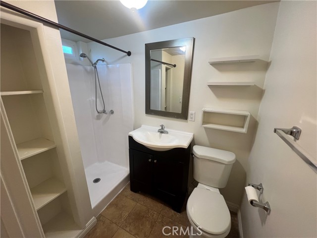 Detail Gallery Image 12 of 15 For 9762 Tujunga Canyon, Tujunga,  CA 91042 - 3 Beds | 2 Baths