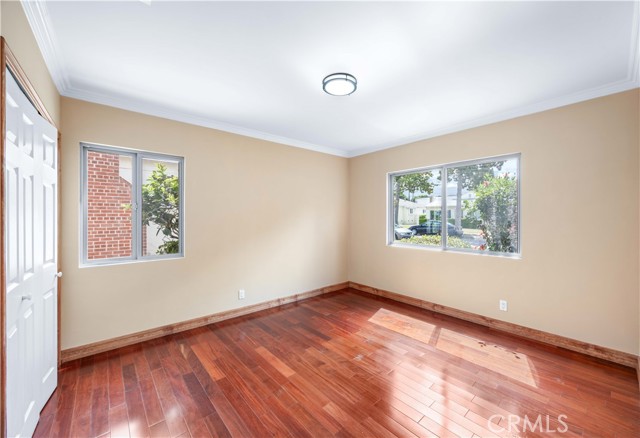 Detail Gallery Image 9 of 18 For 1057 Willard Ave, Glendale,  CA 91201 - 3 Beds | 2 Baths