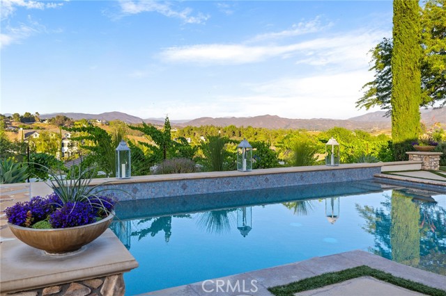 33260 Susan Grace Court, Temecula CA: https://media.crmls.org/medias/629e3c17-4d58-436c-93f7-e2dd2edc8dc2.jpg
