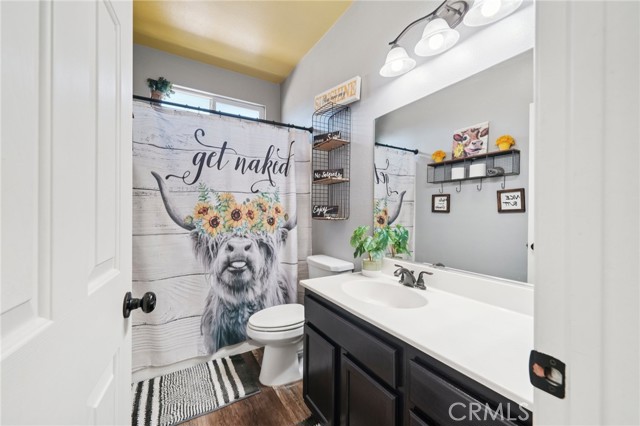 Detail Gallery Image 13 of 22 For 6953 Catawba Dr, Fontana,  CA 92336 - 4 Beds | 2/1 Baths