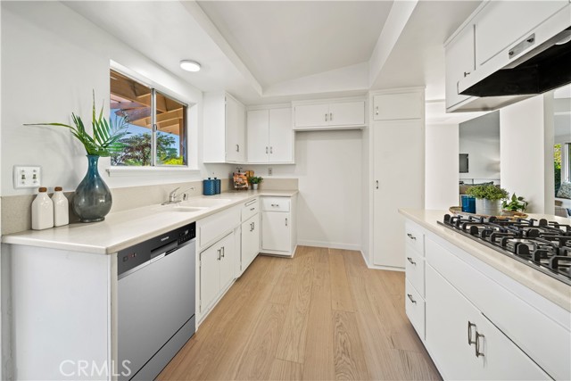 Image 15 of 32 For 27102 Springcreek Road