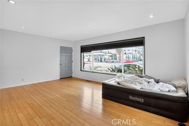 Detail Gallery Image 20 of 30 For 21 Alamitos, Long Beach,  CA 90802 - 2 Beds | 2 Baths