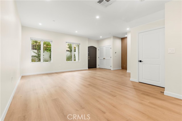 Detail Gallery Image 11 of 43 For 1027 Arcadia Ave #C,  Arcadia,  CA 91007 - 4 Beds | 3 Baths