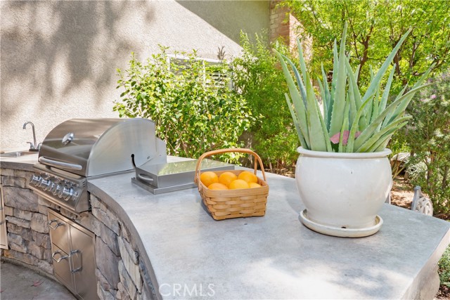 Image 68 of 75 For 2372 Shadow Hill Drive