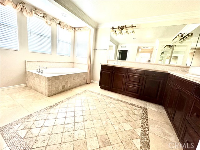 Detail Gallery Image 17 of 22 For 16 Kingsway, Ladera Ranch,  CA 92694 - 5 Beds | 3 Baths