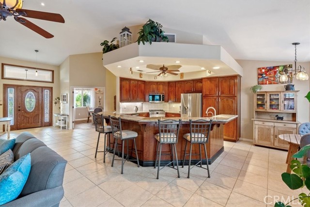 Detail Gallery Image 19 of 46 For 518 Grand Canyon Dr, Paso Robles,  CA 93446 - 3 Beds | 2/1 Baths