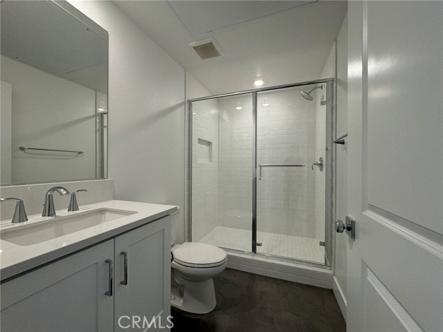 Detail Gallery Image 9 of 40 For 114 Seep, Irvine,  CA 92618 - 4 Beds | 4 Baths