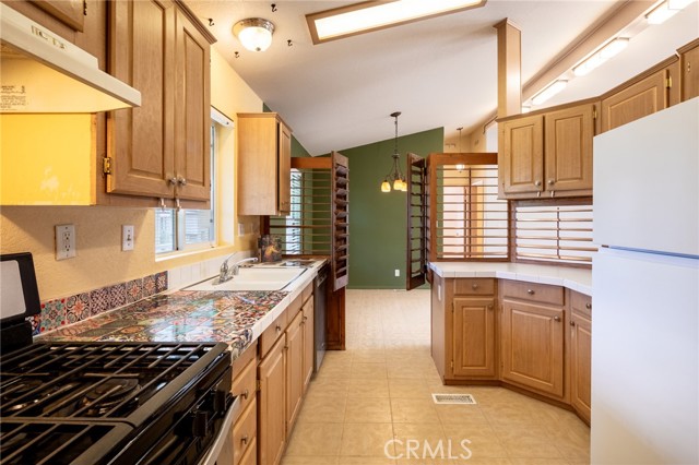 Detail Gallery Image 8 of 16 For 145 Morocco #145,  Palm Springs,  CA 92264 - 3 Beds | 2 Baths