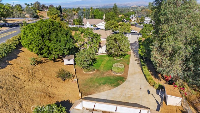 16291 Ringbit Court, Riverside CA: https://media.crmls.org/medias/62a1f9de-6acd-4e94-b630-138174e9b46c.jpg