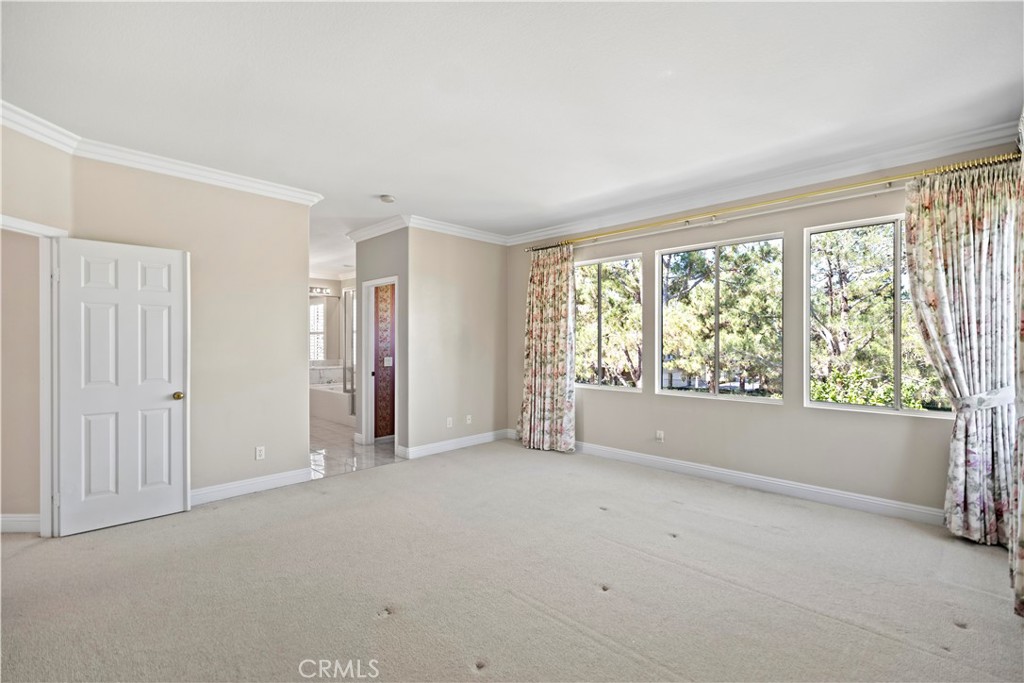 MLS #OC25245659 image #29