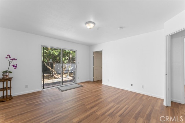 Detail Gallery Image 23 of 29 For 1216 E Cottage Grove Dr, Glendale,  CA 91205 - 3 Beds | 2 Baths