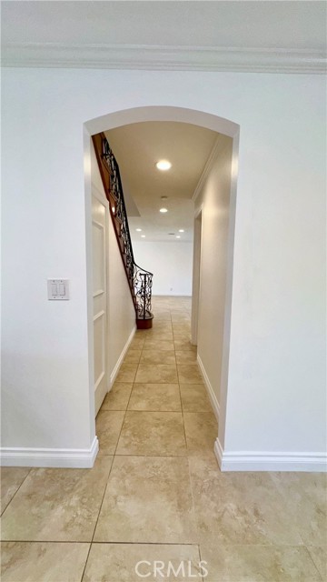 5433 Beeler Avenue, Woodland Hills CA: https://media.crmls.org/medias/62a2dd01-1215-4505-9a7c-441df0938d0c.jpg