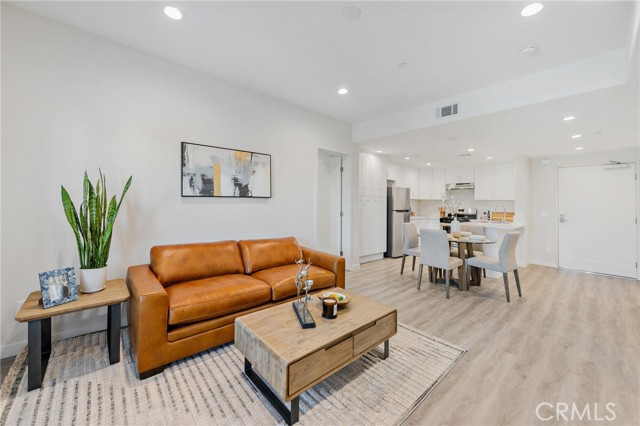 Detail Gallery Image 41 of 59 For 419 N Chandler Ave #302,  Monterey Park,  CA 91754 - 2 Beds | 2/1 Baths