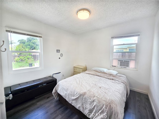 Detail Gallery Image 19 of 49 For 2222 S Broadway, Santa Ana,  CA 92707 - 3 Beds | 1 Baths