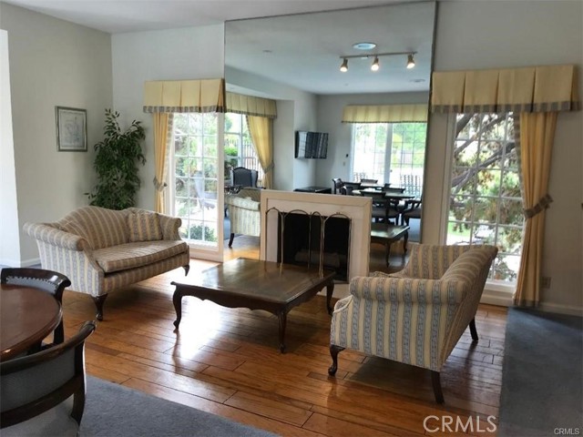 Detail Gallery Image 51 of 57 For 101 Scholz Plaza Ph 16, Newport Beach,  CA 92663 - 2 Beds | 2 Baths