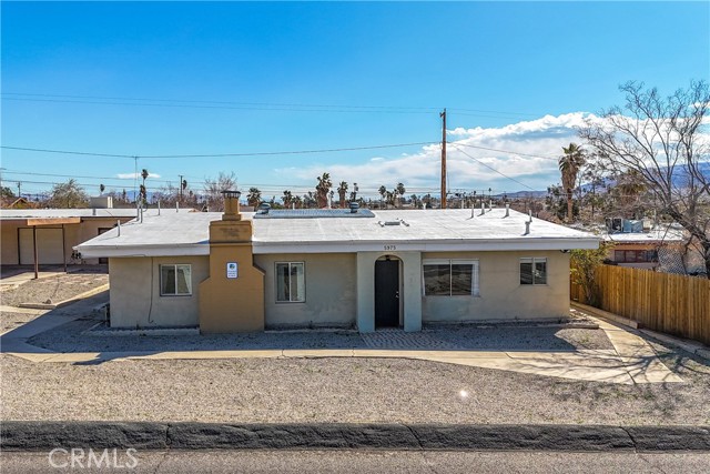 5975 Lupine Avenue, 29 Palms, California 92277, 3 Bedrooms Bedrooms, ,2 BathroomsBathrooms,Single Family Residence,For Sale,Lupine,JT24053712