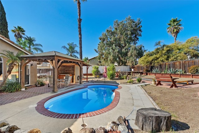 40169 Los Olivos Court, Murrieta CA: https://media.crmls.org/medias/62a80e03-beeb-4fbb-8000-7233d3424d33.jpg