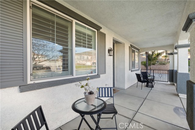 Detail Gallery Image 8 of 75 For 4814 Serrano Ave, Fontana,  CA 92336 - 4 Beds | 4 Baths