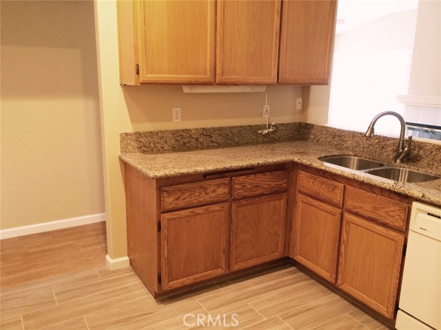 Detail Gallery Image 5 of 9 For 58 Waxwing Ln, Aliso Viejo,  CA 92656 - 2 Beds | 2 Baths