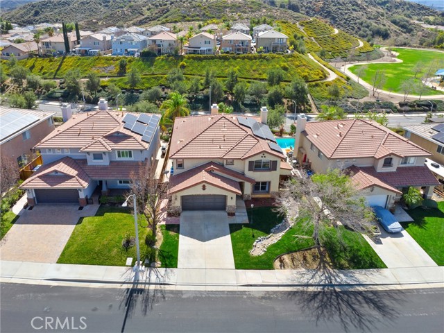 Detail Gallery Image 4 of 51 For 21174 Lone Star, Saugus,  CA 91390 - 4 Beds | 3 Baths