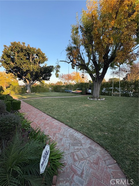 Detail Gallery Image 33 of 36 For 559 Huntington Dr, San Marino,  CA 91108 - 5 Beds | 5 Baths