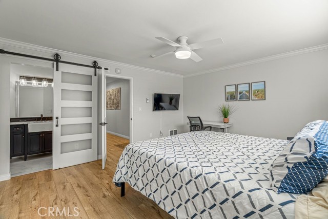 1321 Beryl Street, Redondo Beach CA: https://media.crmls.org/medias/62abdd88-d41b-433b-ad88-d496a9e8c605.jpg