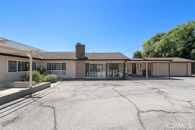 451 W FOOTHILL Boulevard, Arcadia CA: https://media.crmls.org/medias/62aca6da-abd8-4074-97d4-b50c8875d2d2.jpg