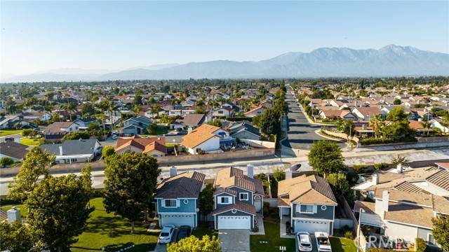 Detail Gallery Image 28 of 34 For 6684 Medford Ct, Chino,  CA 91710 - 3 Beds | 2/1 Baths