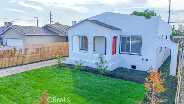 Detail Gallery Image 2 of 41 For 946 E 104th, Los Angeles,  CA 90002 - 3 Beds | 2 Baths