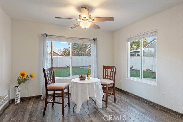 Detail Gallery Image 11 of 32 For 31849 Corte Priego, Temecula,  CA 92592 - 3 Beds | 2/1 Baths