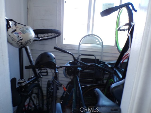 515 S Coronado Street, Los Angeles CA: https://media.crmls.org/medias/62ae26fa-d884-42a0-bf11-30262c444030.jpg