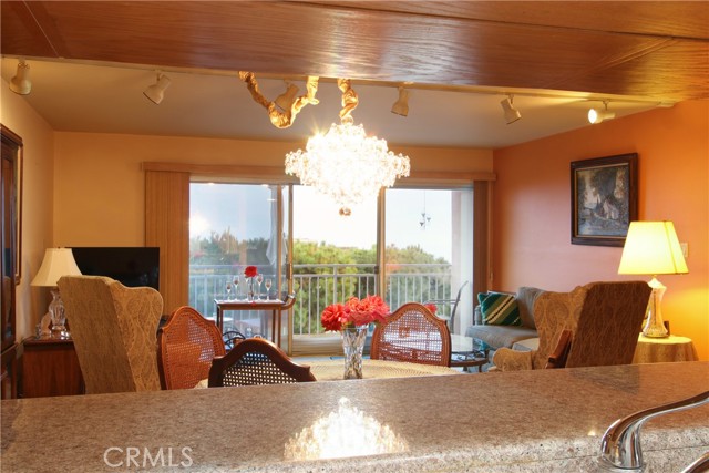 Detail Gallery Image 9 of 51 For 2235 W 25th St #122,  San Pedro,  CA 90732 - 2 Beds | 2/1 Baths