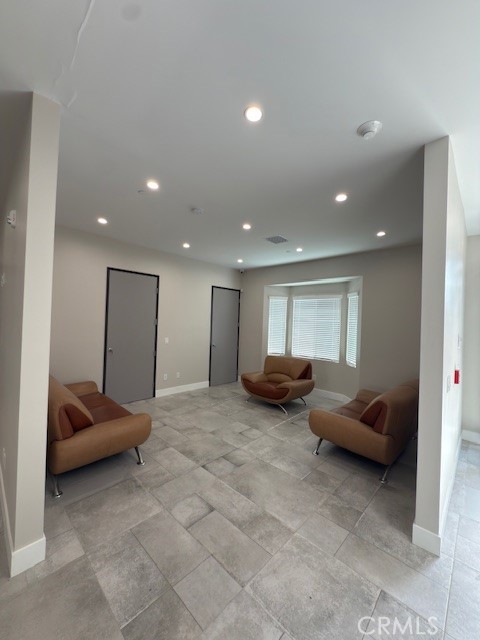 6940 longridge, North Hollywood CA: https://media.crmls.org/medias/62ae8021-a9fc-476f-aaf2-b811e32fd05b.jpg