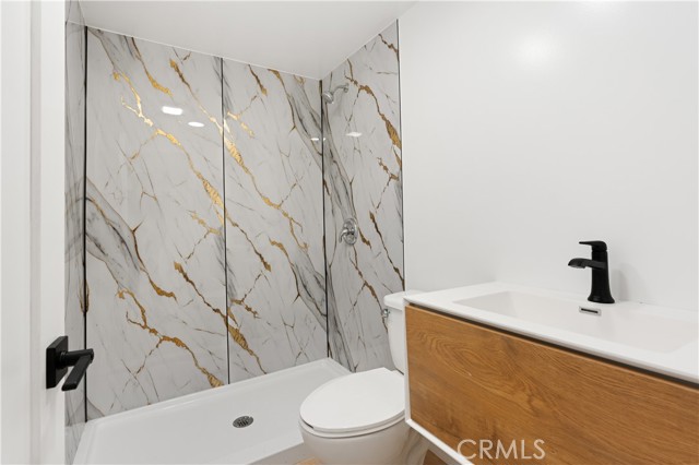 Detail Gallery Image 23 of 39 For 5040 Williams St, Los Angeles,  CA 90032 - 2 Beds | 2 Baths