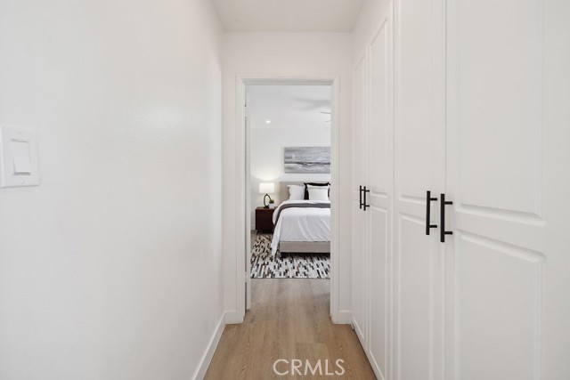 6101 Fulton Avenue, Van Nuys CA: https://media.crmls.org/medias/62aef180-53ae-4725-920a-a8040acc29cb.jpg