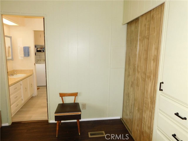 2200 W Wilson Street, Banning CA: https://media.crmls.org/medias/62af17b9-b32c-47a2-8f95-ff93c5d65085.jpg
