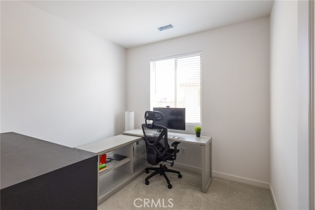 Detail Gallery Image 12 of 20 For 2640 Sprout #104,  Corona,  CA 92883 - 3 Beds | 2/1 Baths