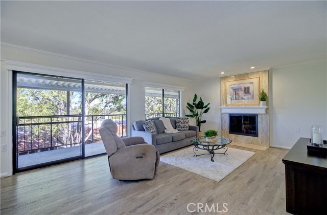 Detail Gallery Image 4 of 56 For 3123 via Serena #Q,  Laguna Woods,  CA 92637 - 2 Beds | 2 Baths