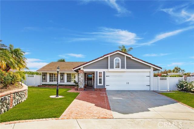1202 Ganado, San Clemente CA: https://media.crmls.org/medias/62b08487-e454-4c0a-b30a-babc81c8afdc.jpg