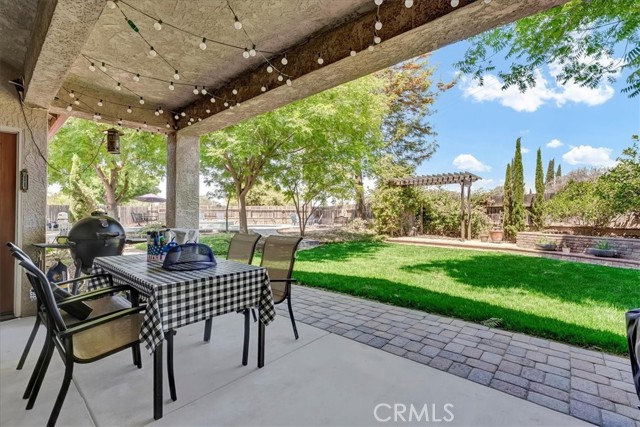 1774 Homestead Way, Lemoore CA: https://media.crmls.org/medias/62b15971-d02b-4aea-bd62-ebd0d0a9ad7e.jpg