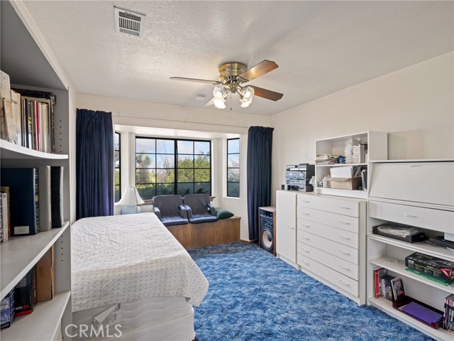 Detail Gallery Image 17 of 40 For 10174 via Verde Ave, Pinon Hills,  CA 92372 - 3 Beds | 2 Baths