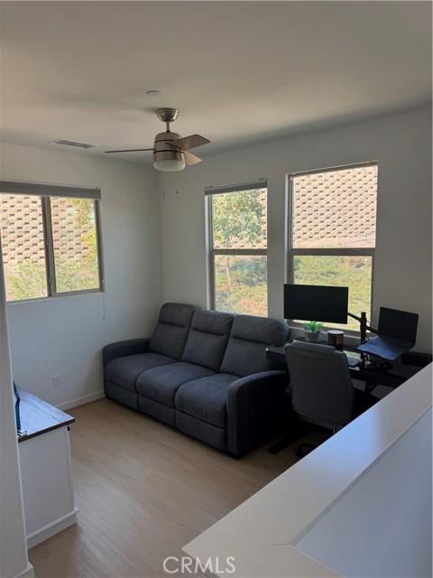 Detail Gallery Image 15 of 27 For 4260 Powell Way #118,  Corona,  CA 92883 - 3 Beds | 2/1 Baths