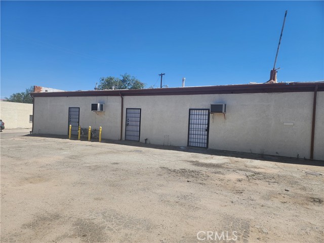 206 W Oldfield Street, Lancaster, California 93534, ,Commercial Sale,For Sale,206 W Oldfield Street,CRSR24185248