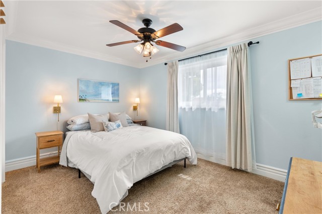 19817 RAMSGATE Lane, Huntington Beach CA: https://media.crmls.org/medias/62b2ea45-10ed-49ff-adcb-294c998b7647.jpg
