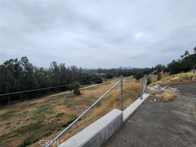 0 Indian Hill, Riverside CA: https://media.crmls.org/medias/62b34b4d-a0dd-4bc6-ad17-d081f30162be.jpg