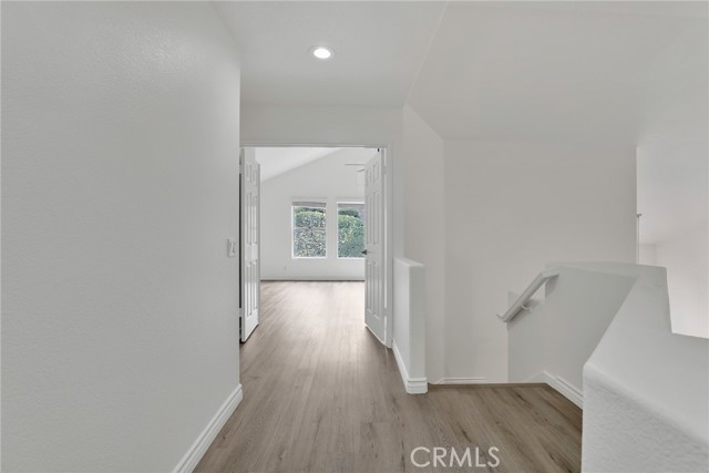 Image 20 of 41 For 520 Morningstar