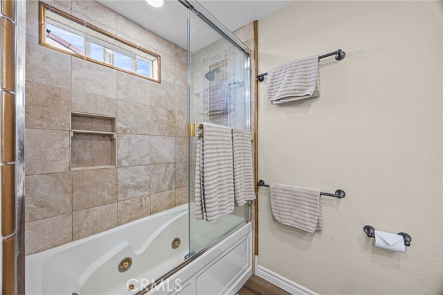 Image 23 of 51 For 18864 Cordata