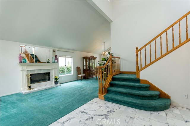 Detail Gallery Image 8 of 49 For 21714 Agajanian Ln, Saugus,  CA 91350 - 4 Beds | 3 Baths